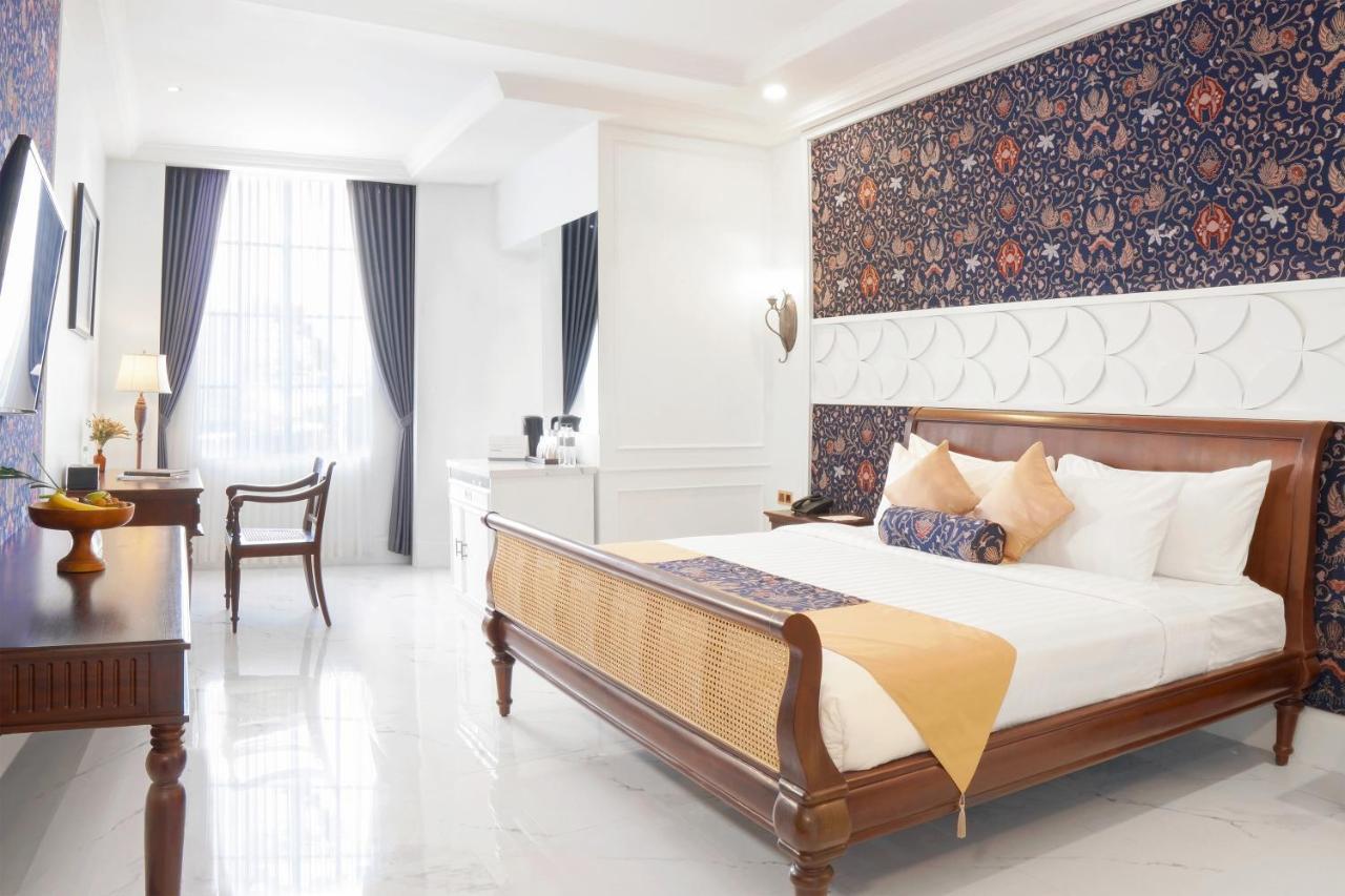 Mahalaya The Legacy Hotel Solo Buitenkant foto