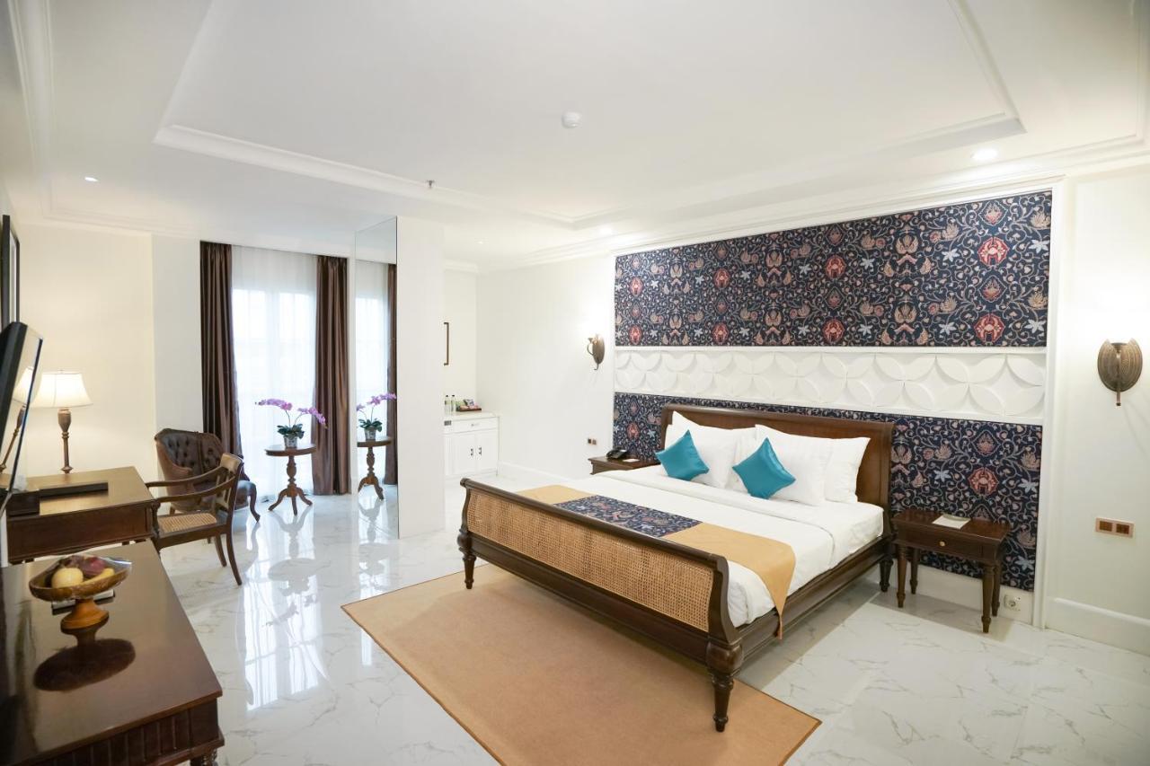 Mahalaya The Legacy Hotel Solo Buitenkant foto